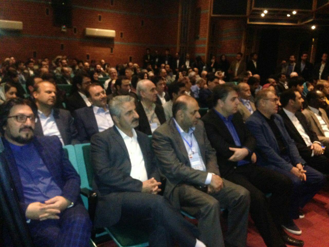 آغاز جشنواره فرهنگي و اقتصادي روز لاهيجان در خانه هنرمندان تهران/گزارش تصويري